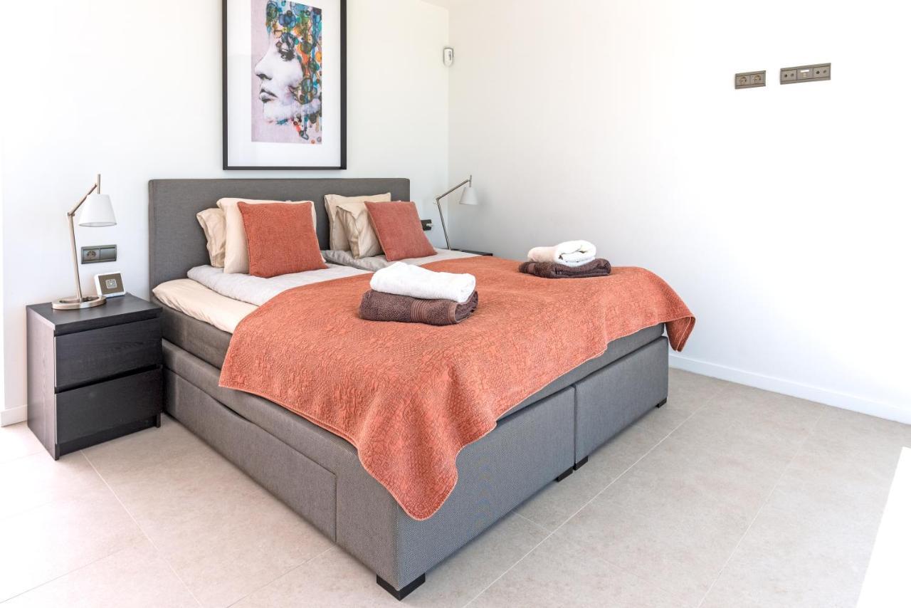 Villaer 3 Bed Dream With Pool & Panormaic Sea Views Málaga
